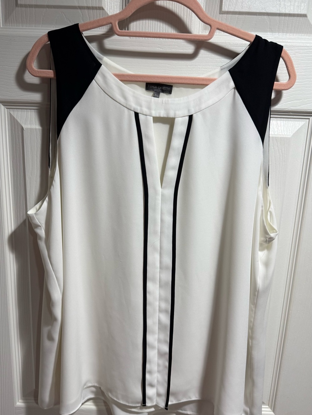 Vince Camuto White Sleeveless Blouse with Black Trim